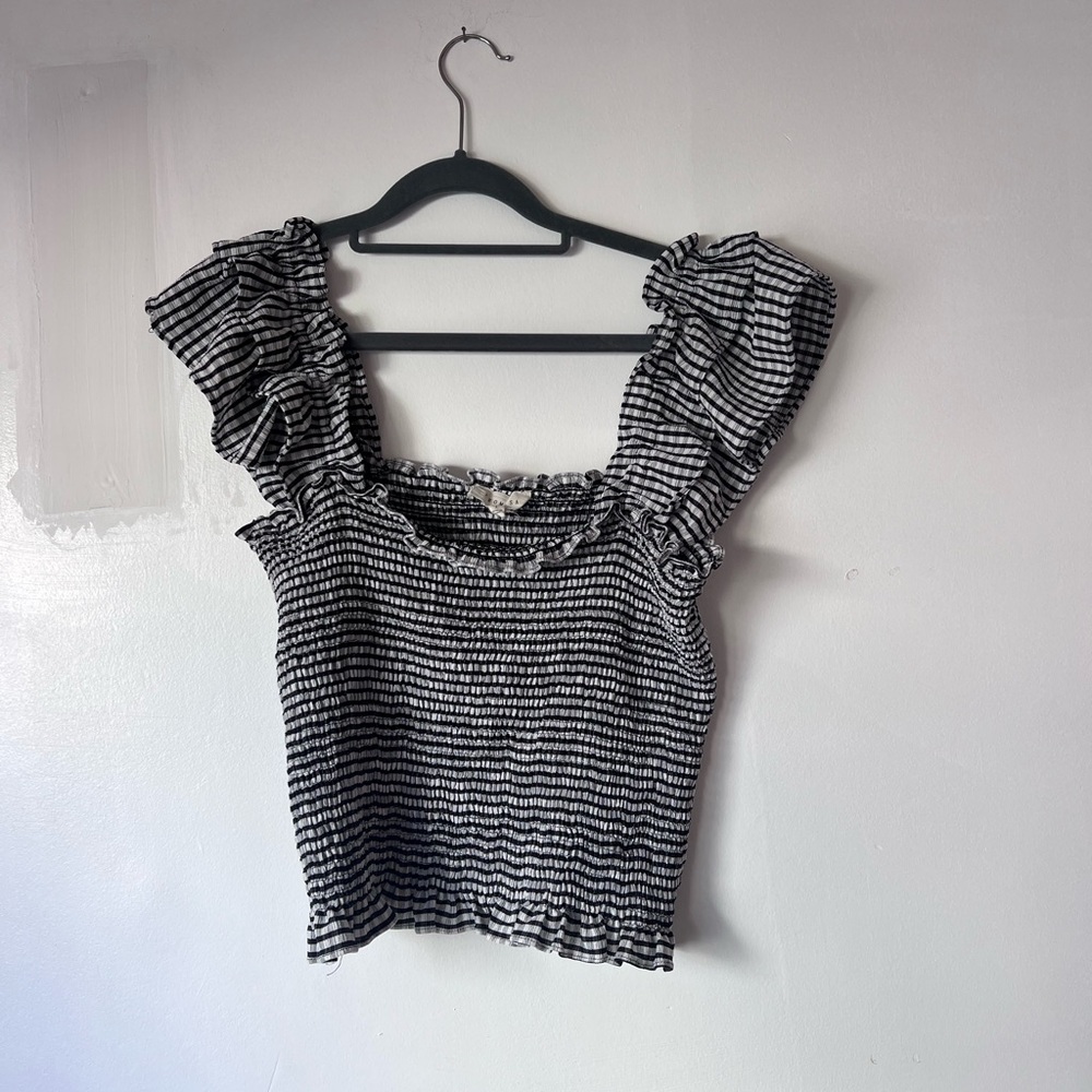Promesa Elegant Black and White Striped Ruffle Blouse L